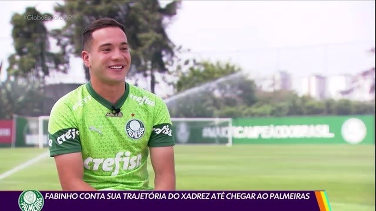 Fabinho passa por exames no Bragantino e Palmeiras próximo de anunciar Evangelista.