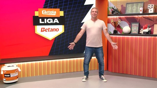 Assista aos vídeos mais recentes do Cartola 