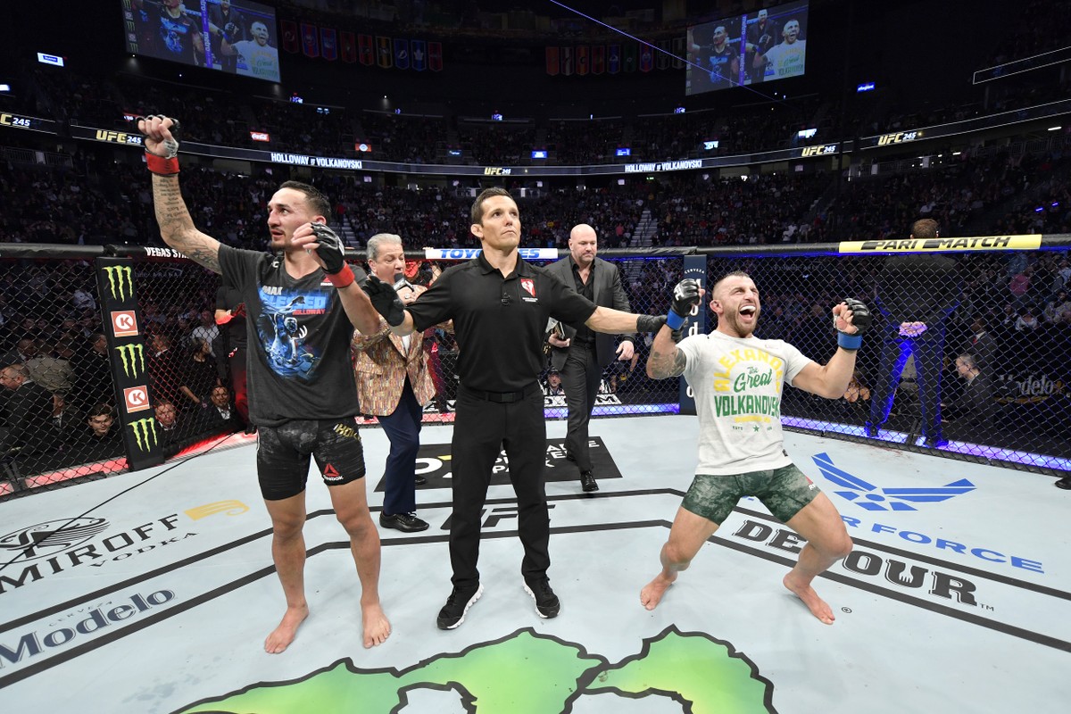 UFC planeja revanche entre Alex Volkanovski e Max Holloway para junho ...