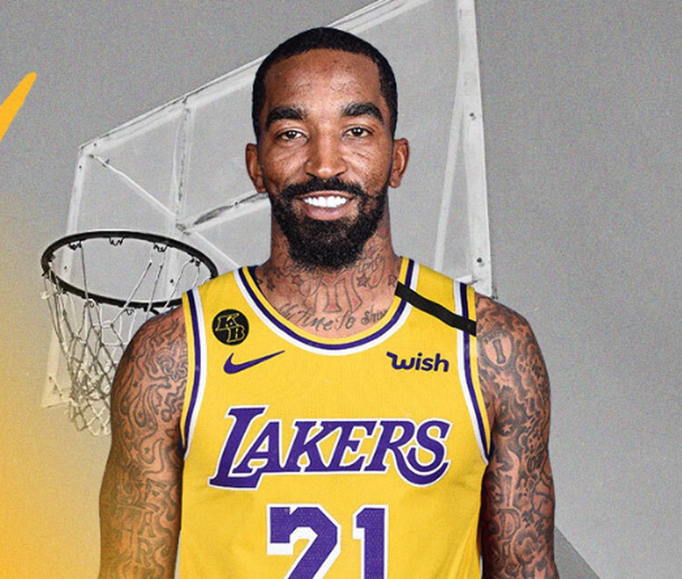 JR Smith será multado pela NBA toda vez que mostrar nova tatuagem em jogos