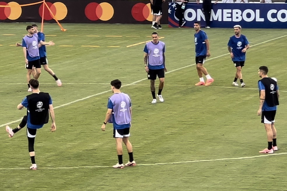 Uruguai treina na véspera de jogo com o Canadá pela Copa América — Foto: Andrea Montolivo/EFE