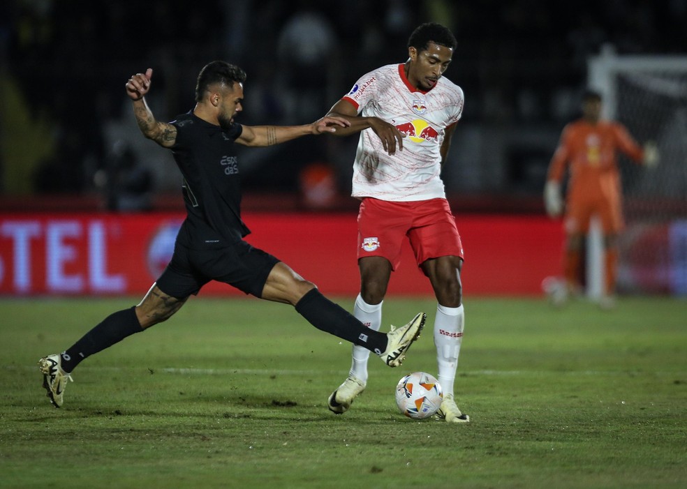 Eduardo em Bragantino x Corinthians - Sul-Americana &mdash; Foto: Ari Ferreira/Red Bull Bragantino