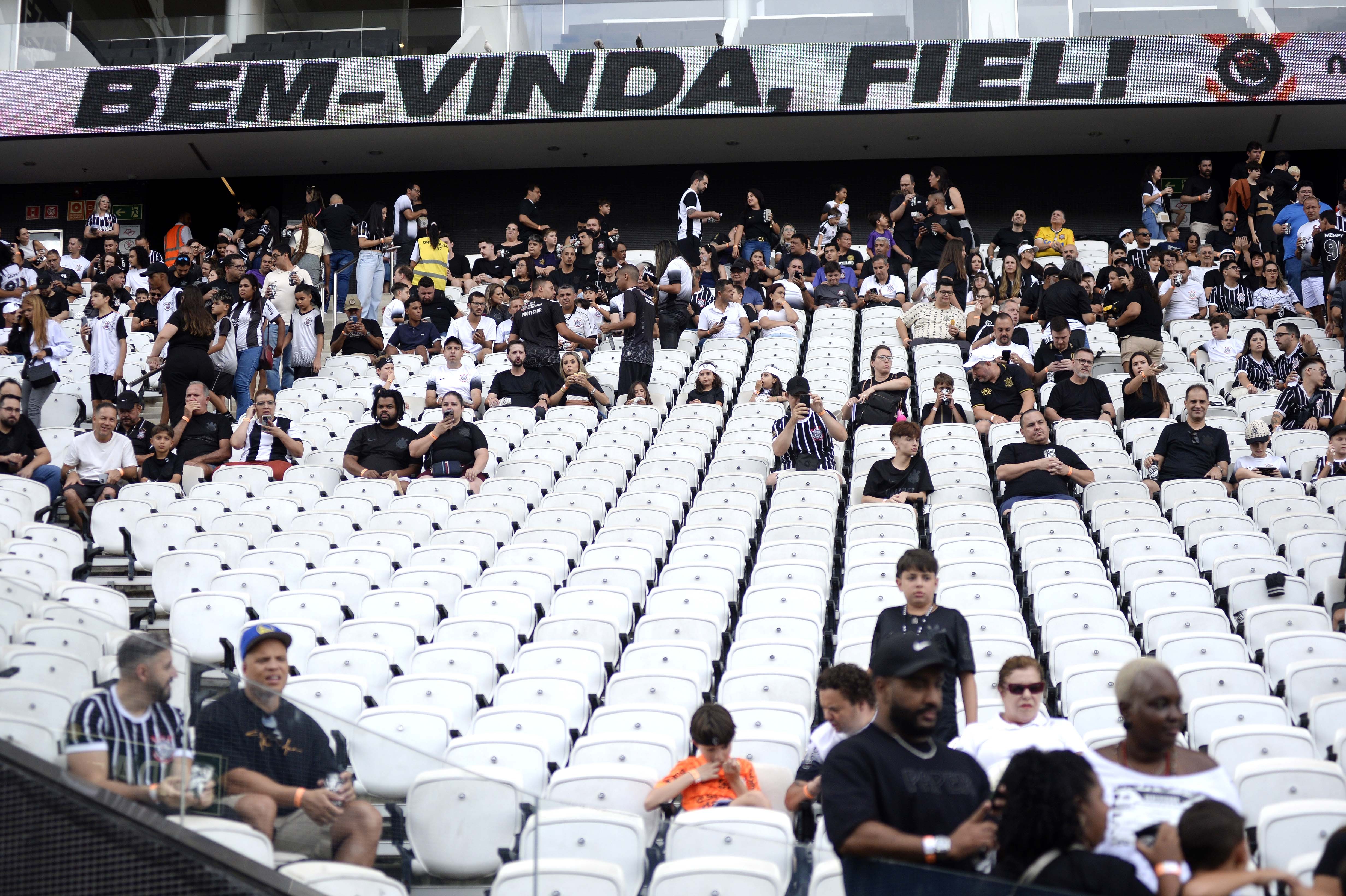 Corinthians x Palmeiras: valores e locais de venda de ingressos.