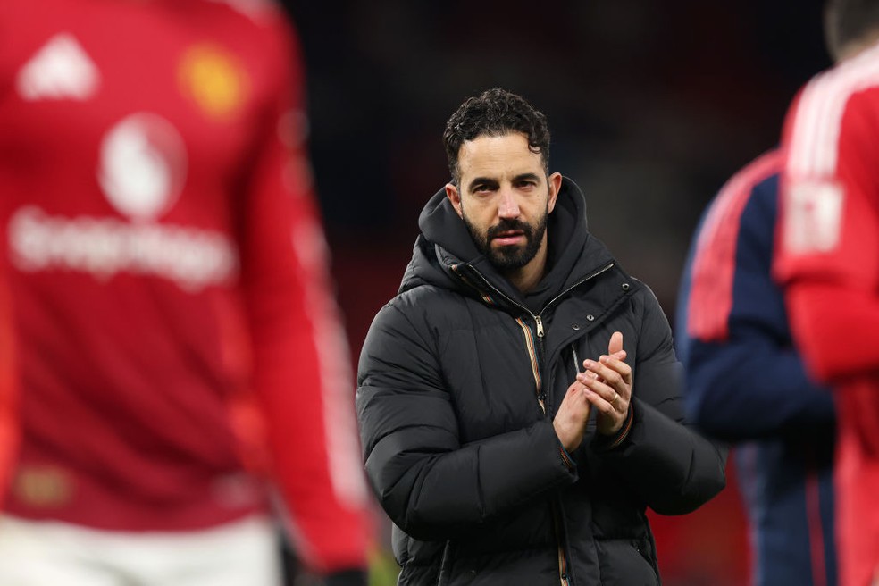 Ruben Amorim, técnico do Manchester United, durante confronto na Copa da Inglaterra — Foto: Carl Recine/Getty Images