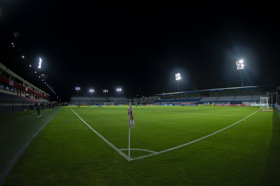 Bragantino estádio Cícero de Souza Marques — São Paulo em Bragança