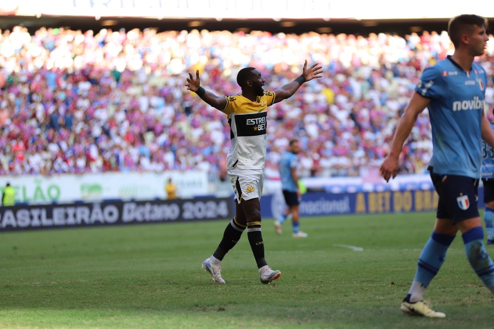 Bolasie em Fortaleza x Criciúma — Foto: Celso da Luz | Criciúma E.C.