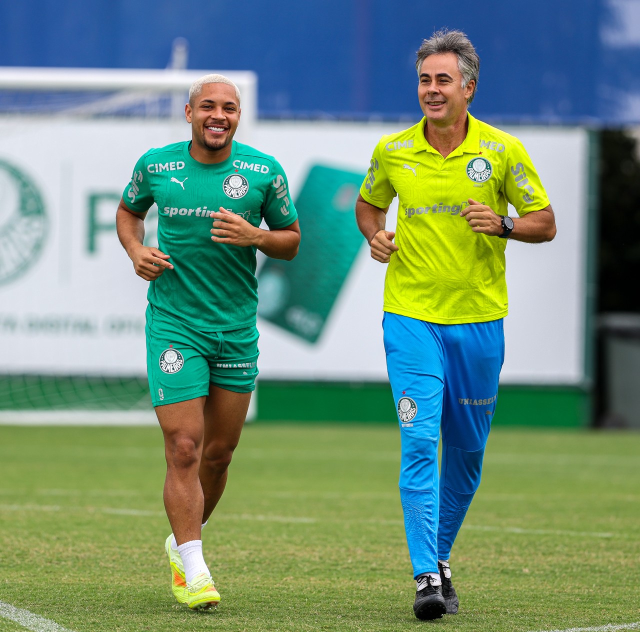 Vitor Roque confirmado, Andreas Pereira inicia transição física e agita bastidores do Palmeiras