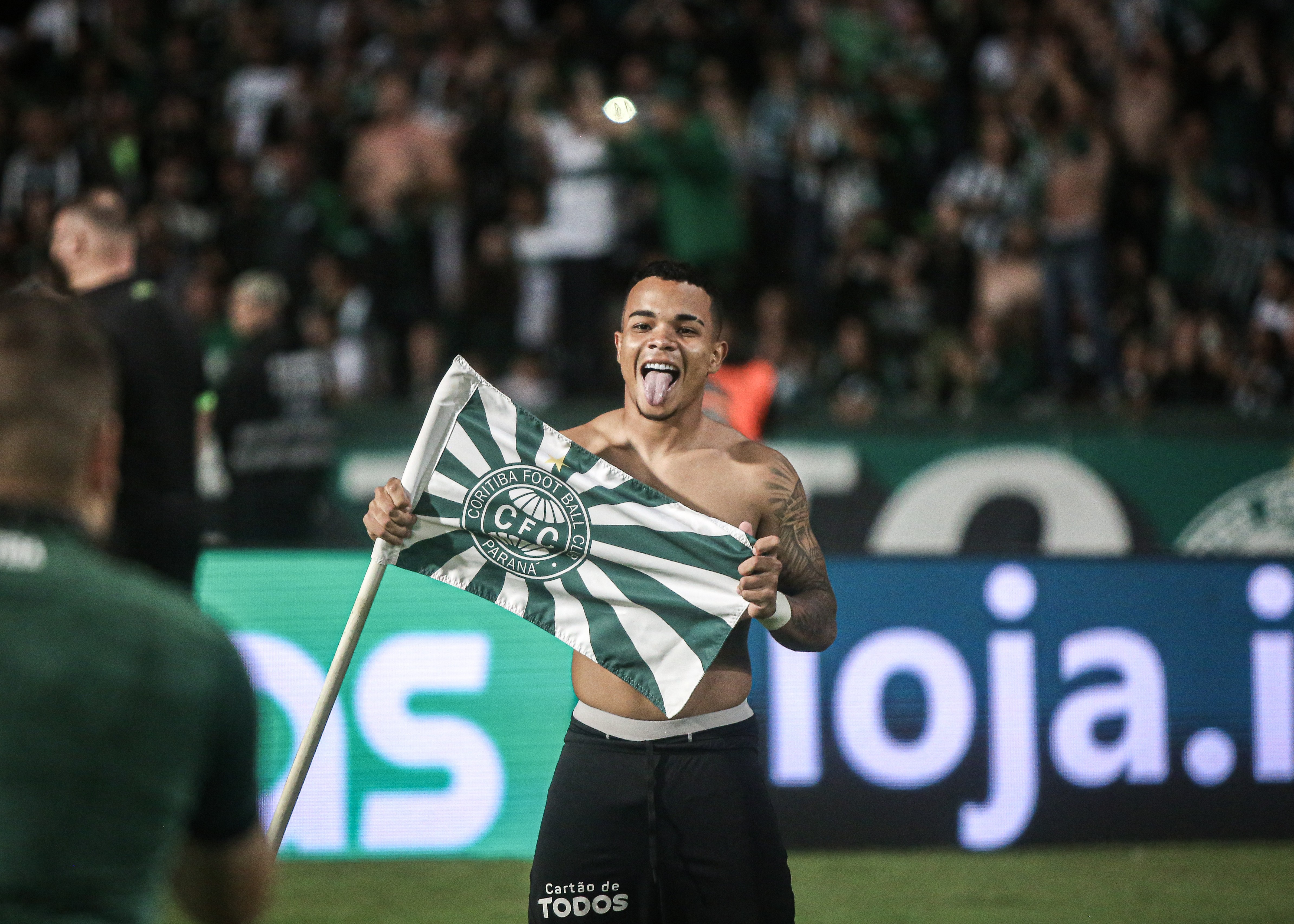 Coritiba x Corinthians: reencontro de Kaio César com o Couto Pereira | Ge