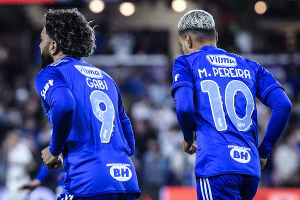 Chegada de Gabigol ao Cruzeiro redefine numeração de centroavantes para temporada 2025.