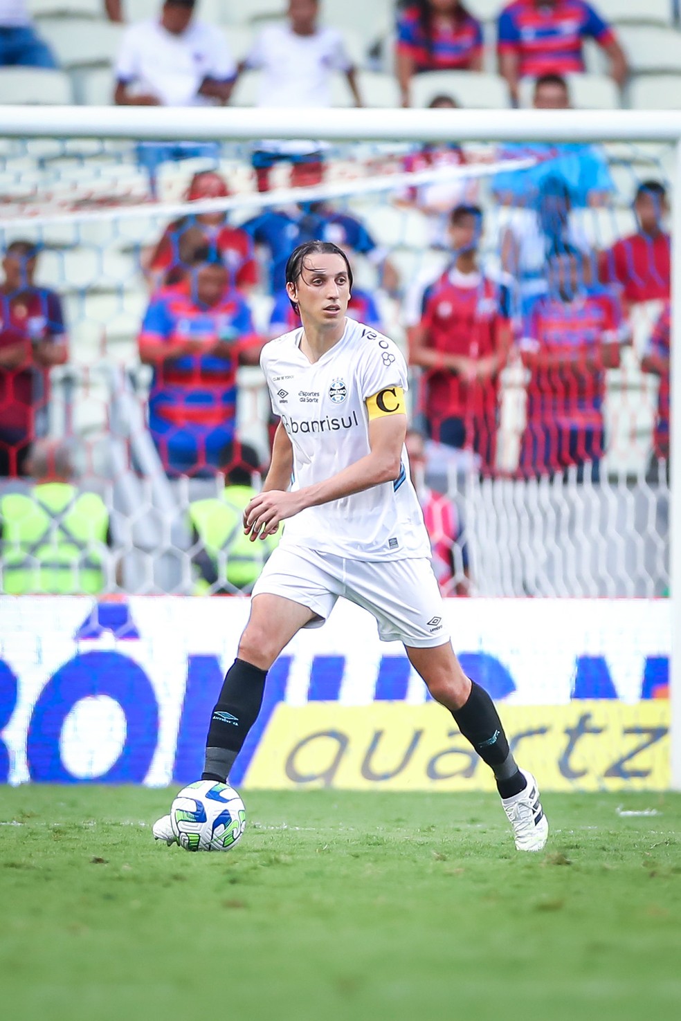 Geromel voltou de lesão contra o Fortaleza — Foto: Lucas Uebel/Divulgação Grêmio