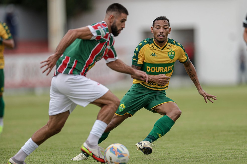 Operário VG x Cuiabá - semifinal - ida — Foto: AssCom Dourado
