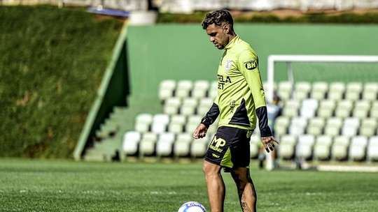 Daniel Jr. sofre lesão no América-MG e vira desfalque após dois jogos disputados