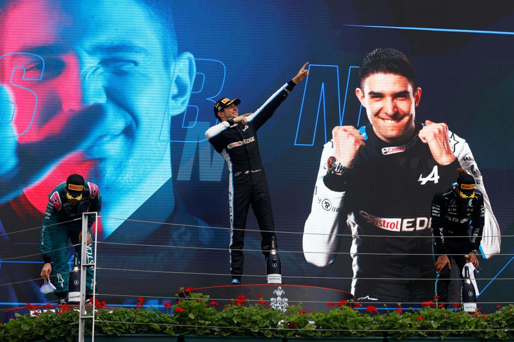 Hamilton sofre de fatiga e tonteira após movimentado GP da Hungria | Ge