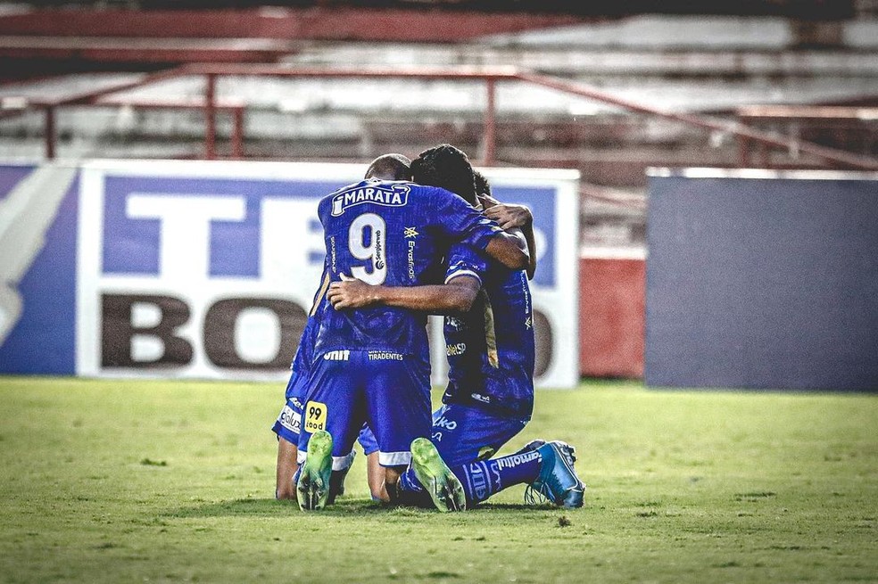 Qual time é o lanterna da Série B?