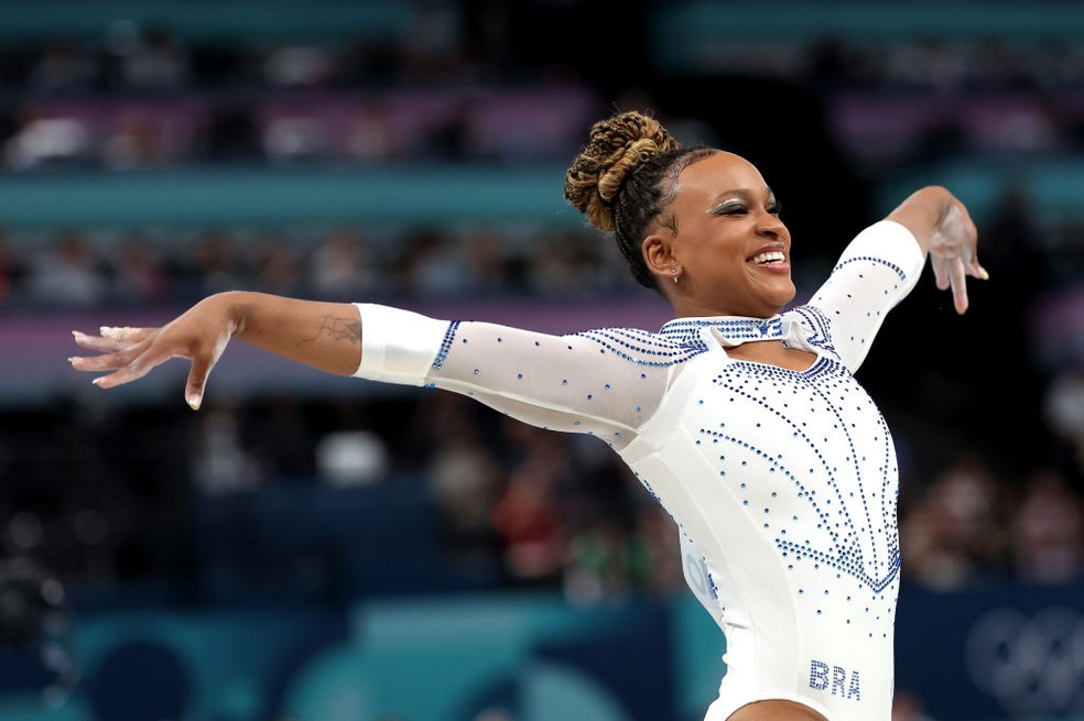 Rebeca Andrade final do salto Paris 2024 — Foto: Julian Finney/Getty Images