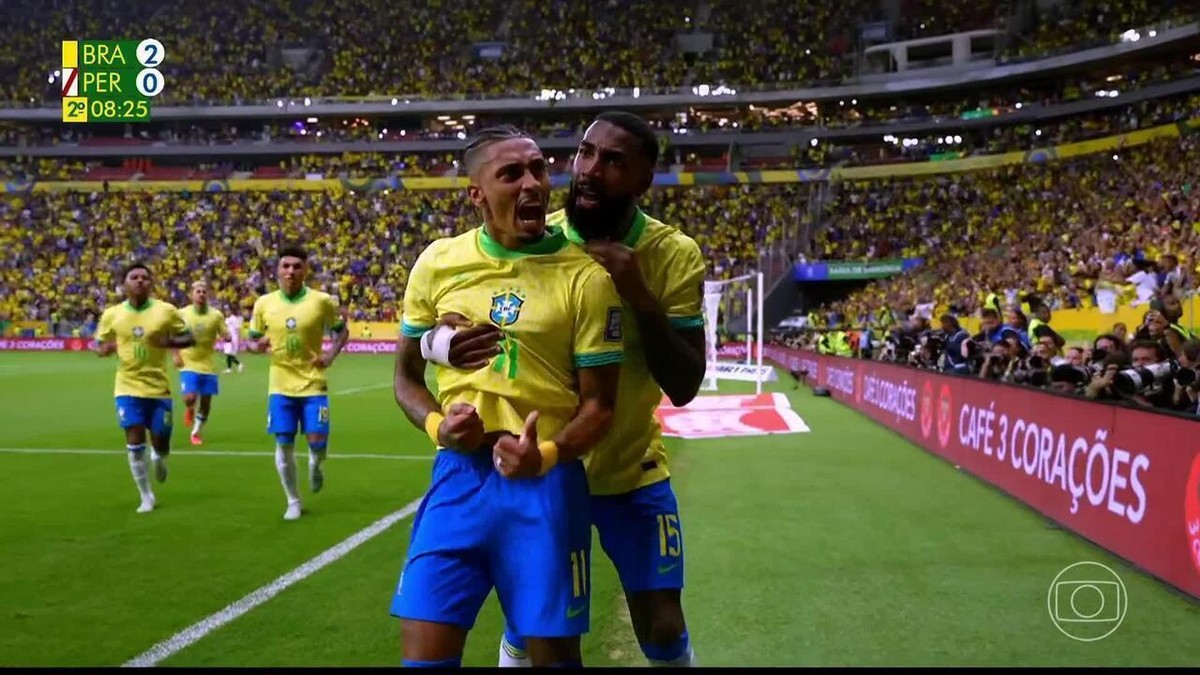 Gerson sente dor após jogo da Seleção e planeja atuar no Flamengo