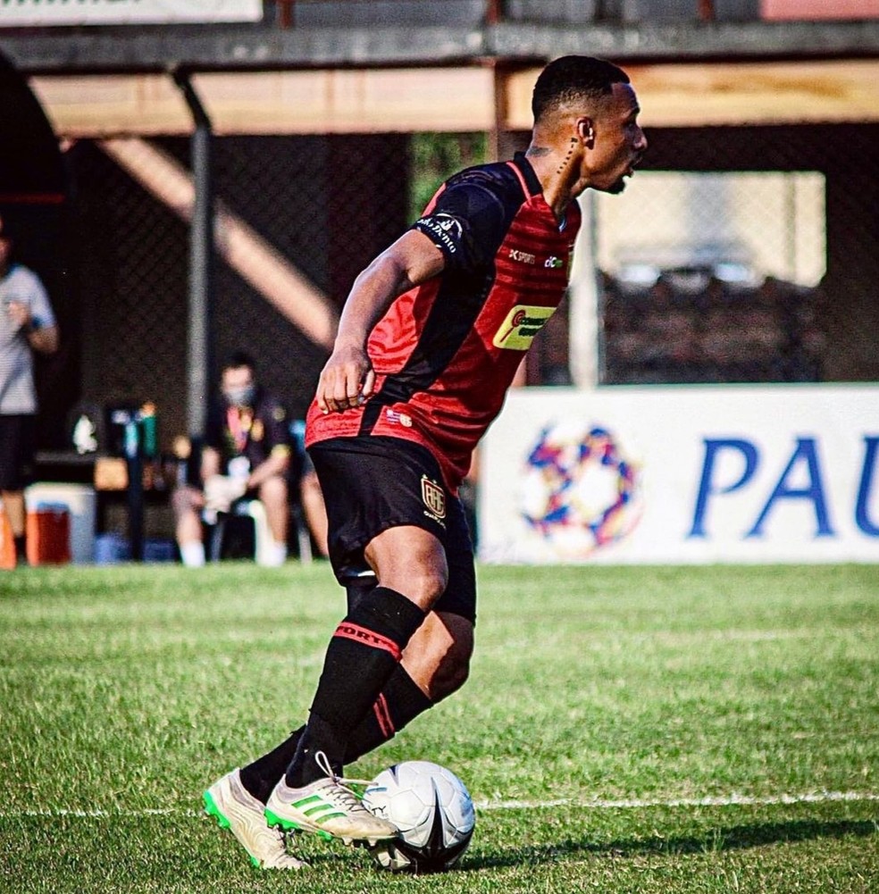 Renato Pitbull jogou no Flamengo de Guarulhos — Foto: Lolê Arts/Flamengo de Guarulhos