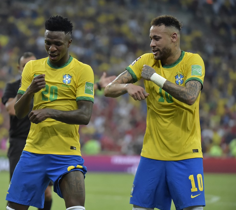 Seleção brasileira empata com Colômbia e mantém baixa performance