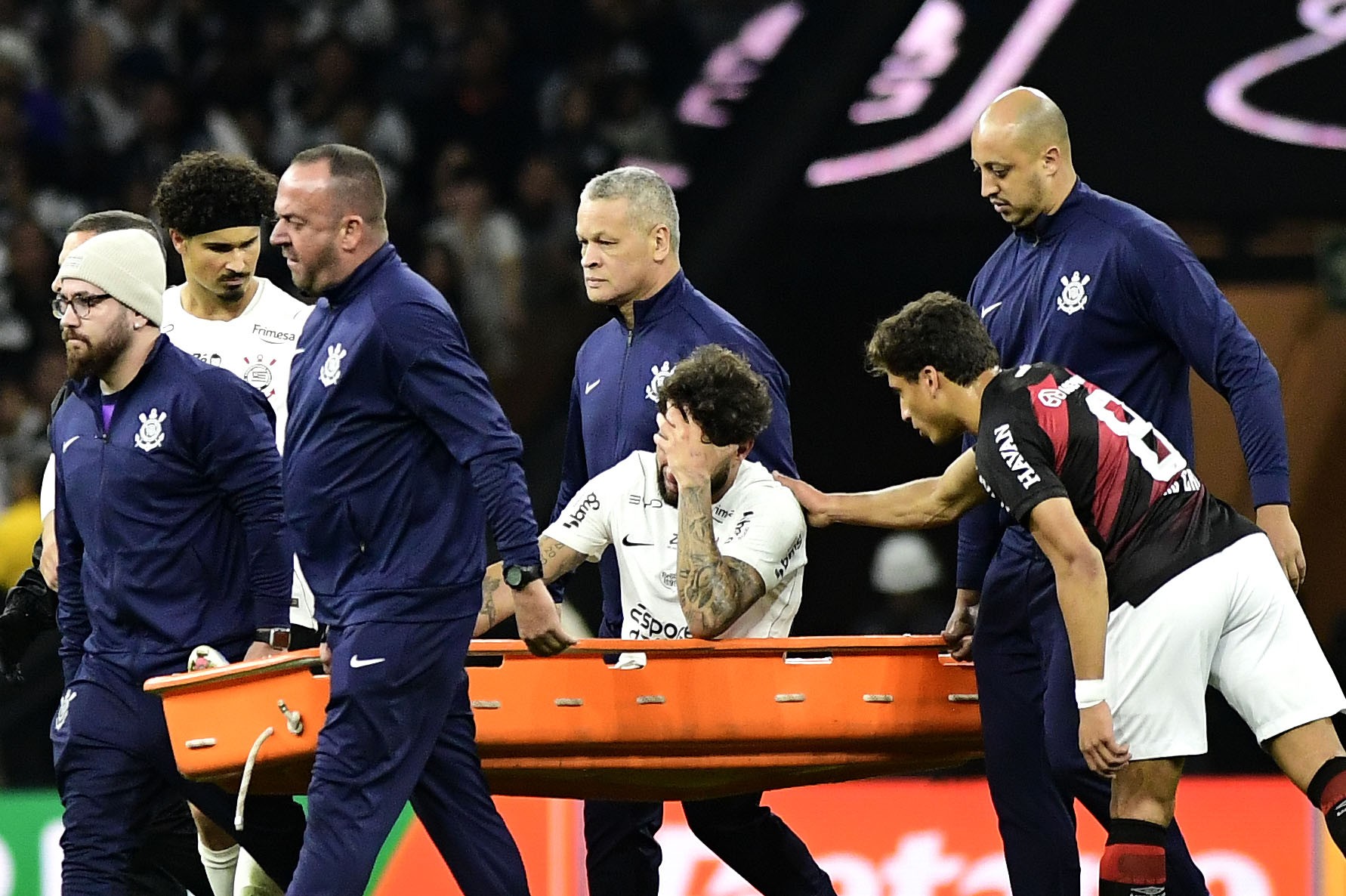 Corinthians Confirma Lesão Muscular de Yuri Alberto e Avalia Tempo de Recuperação