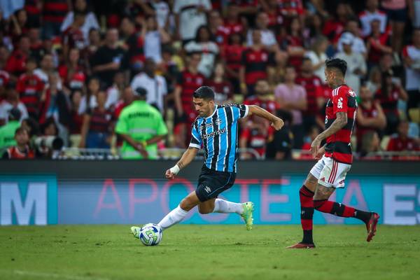 Suárez busca seu próprio Maracanazo e é principal esperança de virada do Grêmio