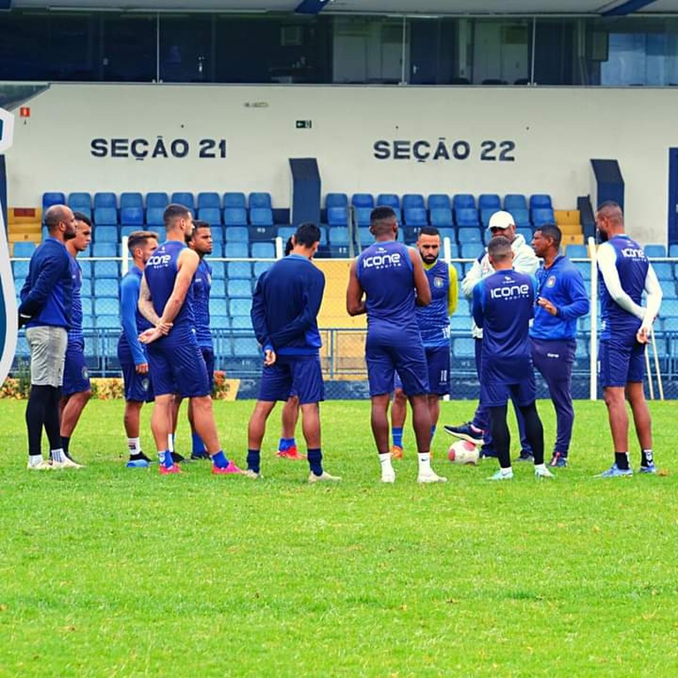 Semifinal do Torneio Avec agita Caetanópolis neste sábado