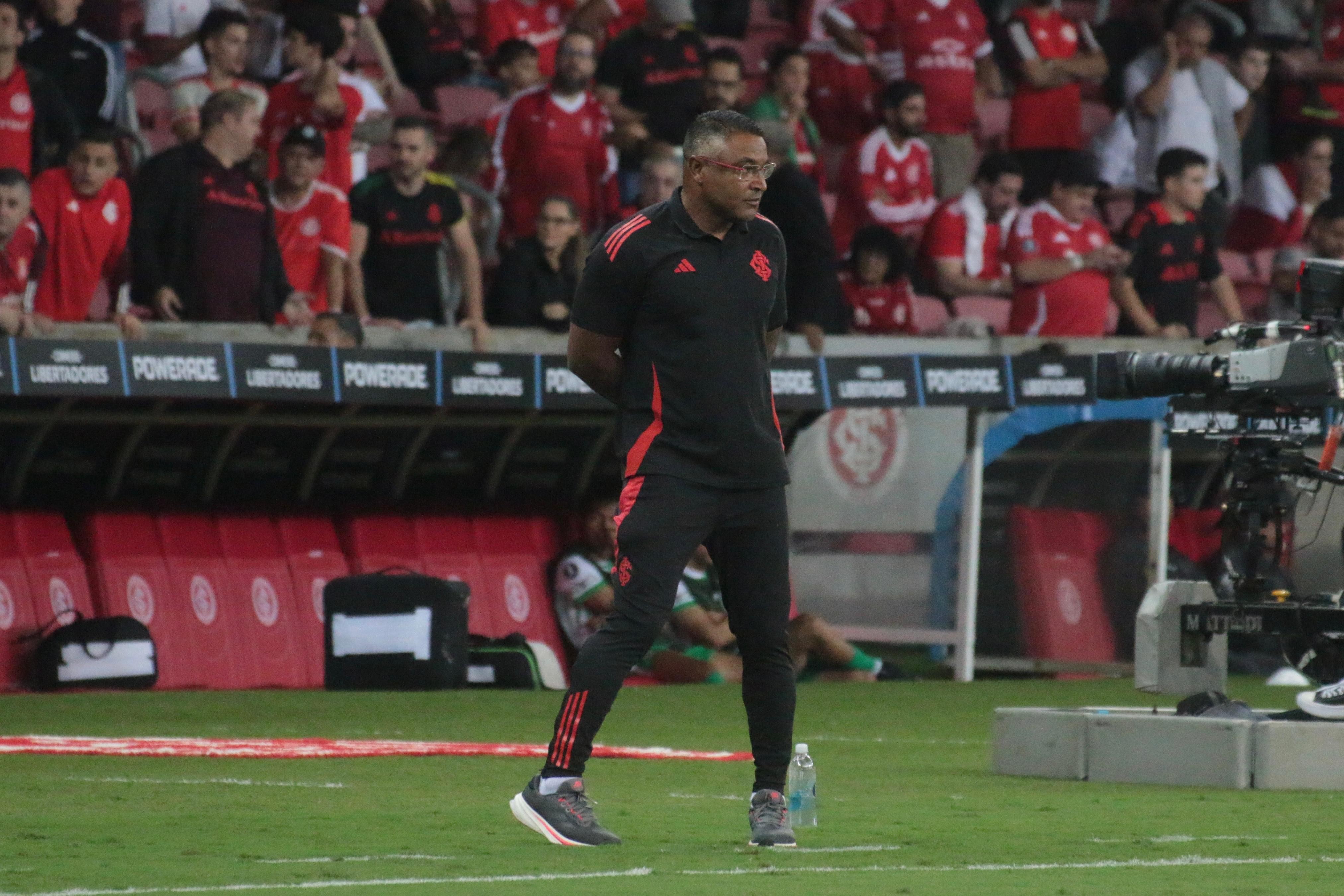 Roger diz que renovação com Inter está 