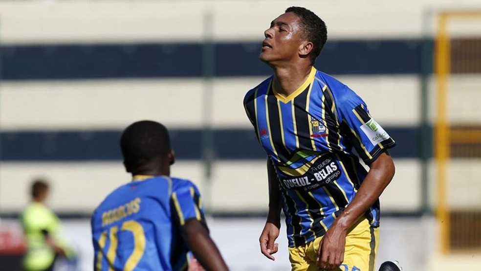 Carlos Vinicius no Real Sport Clube, de Portugal — Foto: Divulgação