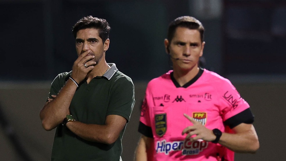 Abel Ferreira durante Palmeiras x Novorizontino — Foto: Cesar Greco