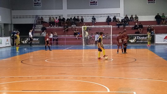 De virada, Jean Piaget triunfa e avança na 19ª Copa TV Tribuna de Futsal