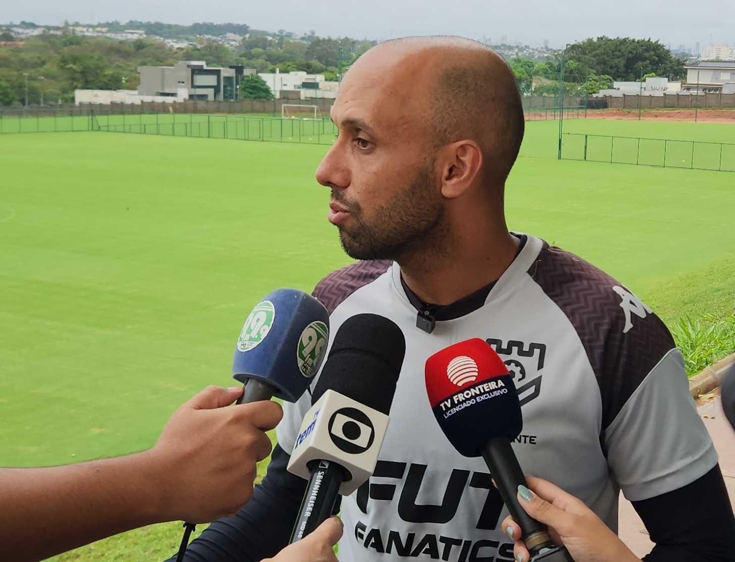 Epitácio mostra otimismo do Grêmio Prudente em decisão fora de casa: "Temos totais condições"