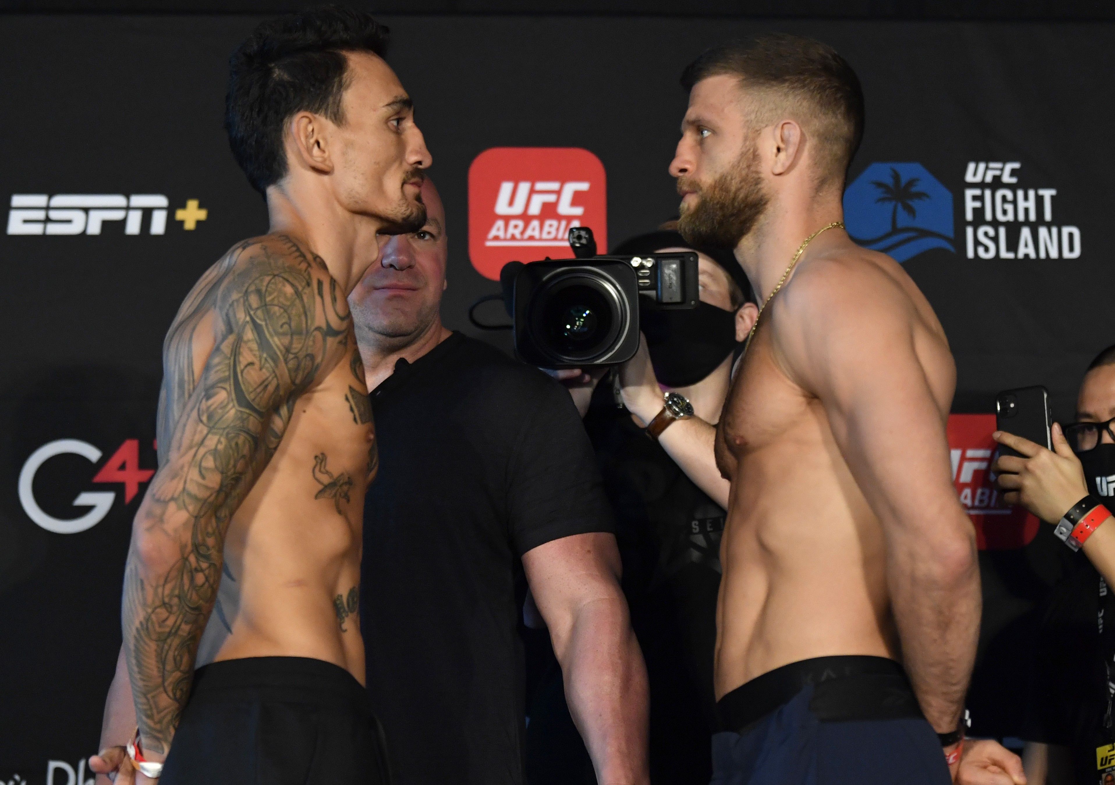 UFC inicia 2021 com público na arena, Holloway na luta principal e dois ...