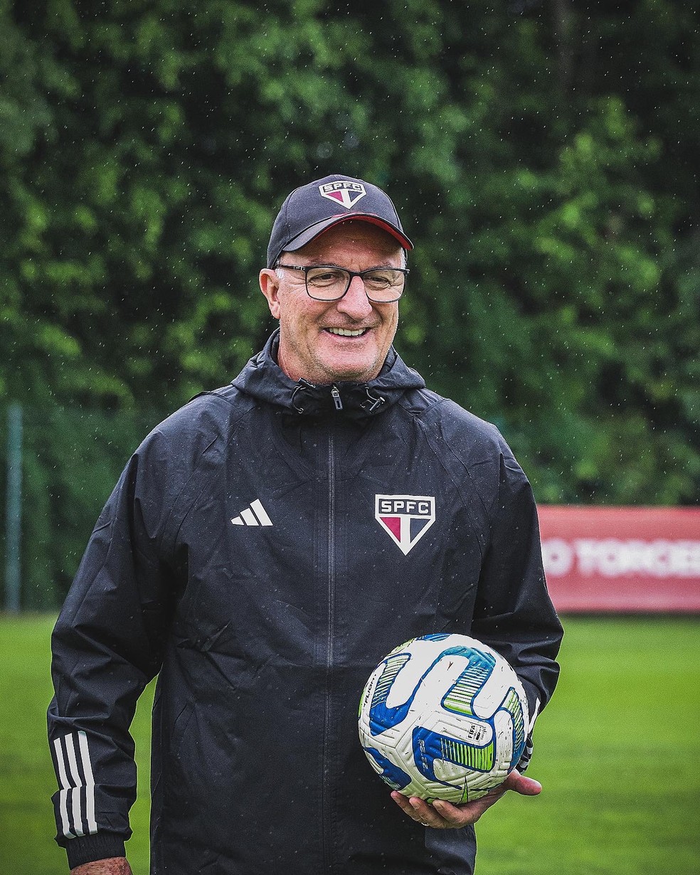 Dorival Júnior, técnico do São Paulo, durante treino — Foto: Twitter / São Paulo FC