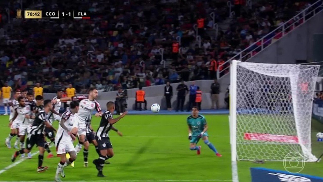 CUSTOU A VITÓRIA! Filipe Luís lamenta erro fatal em empate do Flamengo contra Central Córdoba