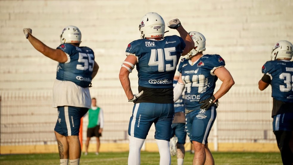 Hawks vence Tubarões pela Superliga FA — Foto: Jeth Wil