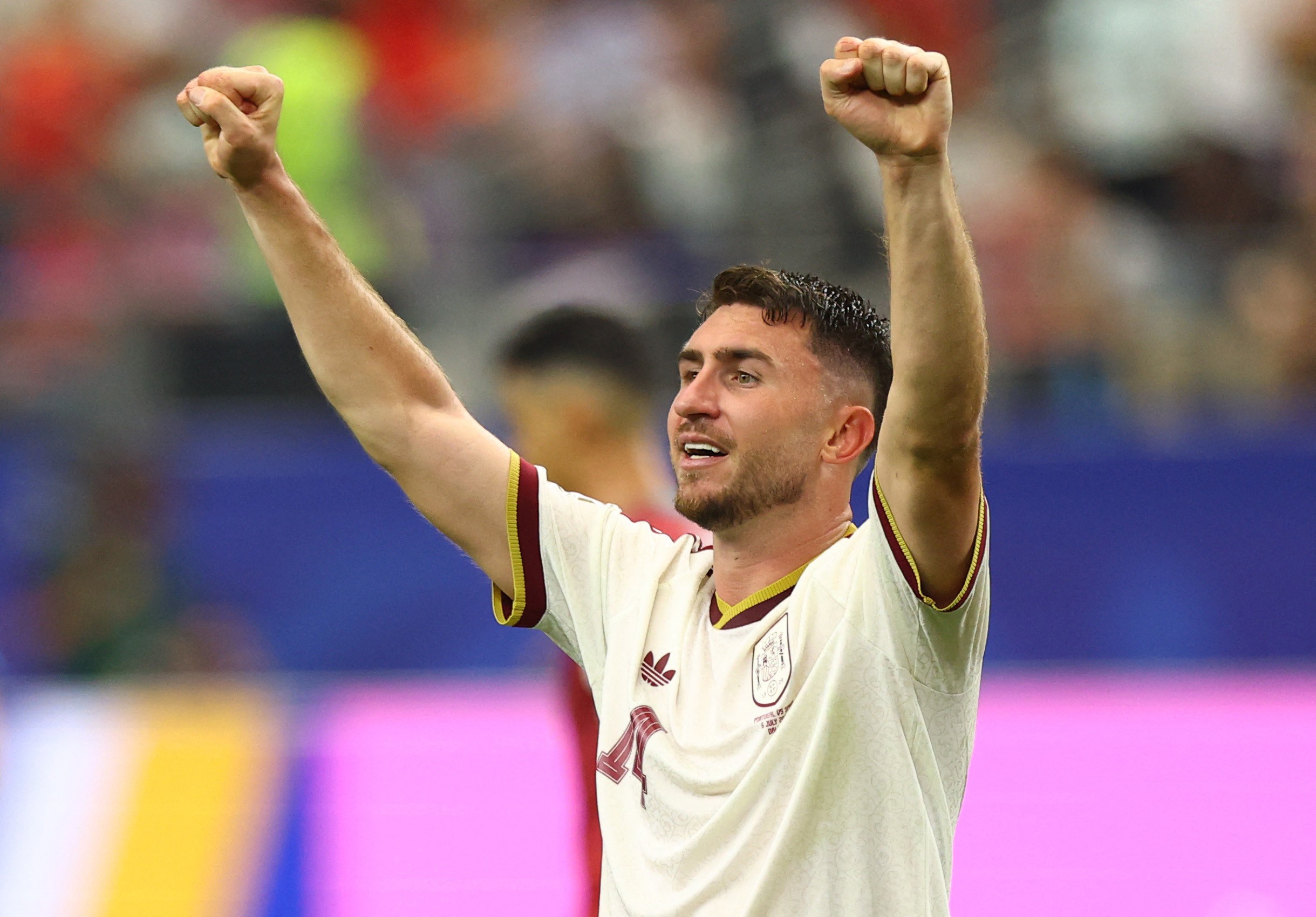 "Estou feliz": Laporte virou titular na Espanha após falta de chances na França e incômodo com técnico