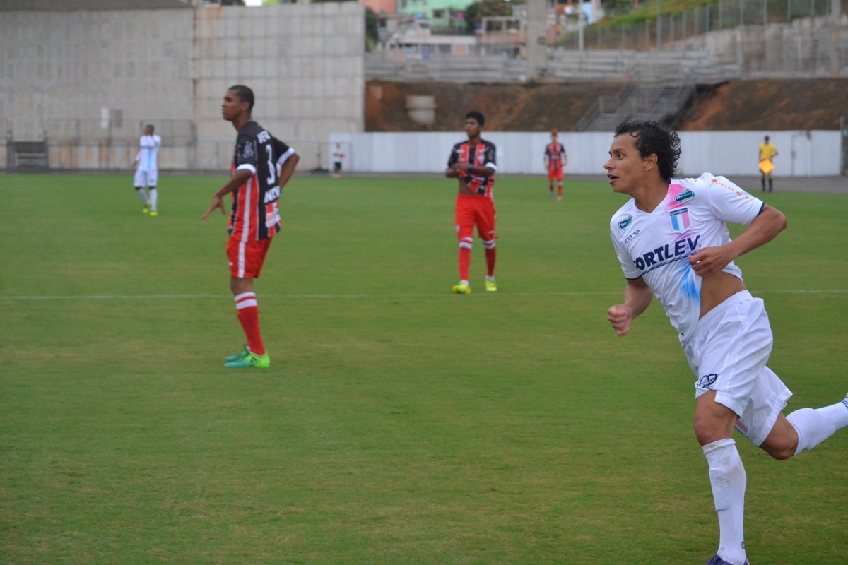 Espírito Santo resiste à pressão do Serra, vence e avança às semifinais ...
