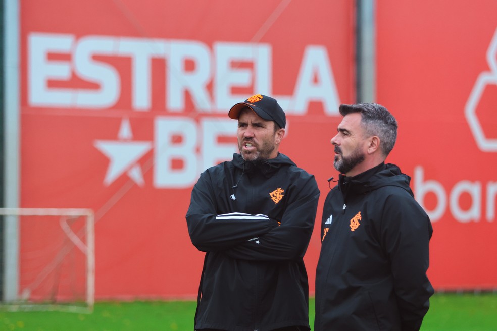 Eduardo Coudet, técnico do Inter, quer voltar a vencer no Brasileirão — Foto: Ricardo Duarte/Internacional