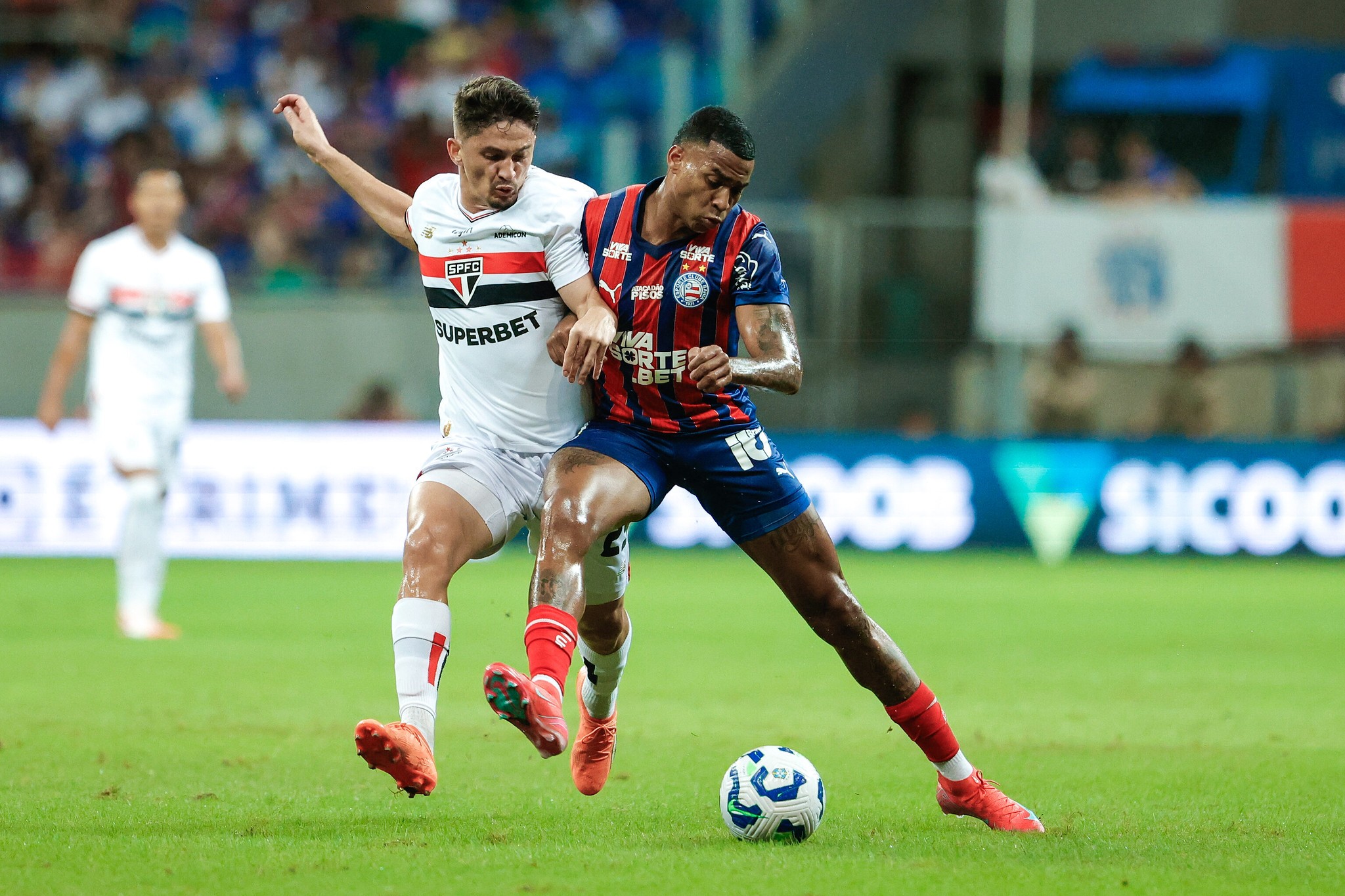 Bahia vence São Paulo por 2 a 1; melhores momentos