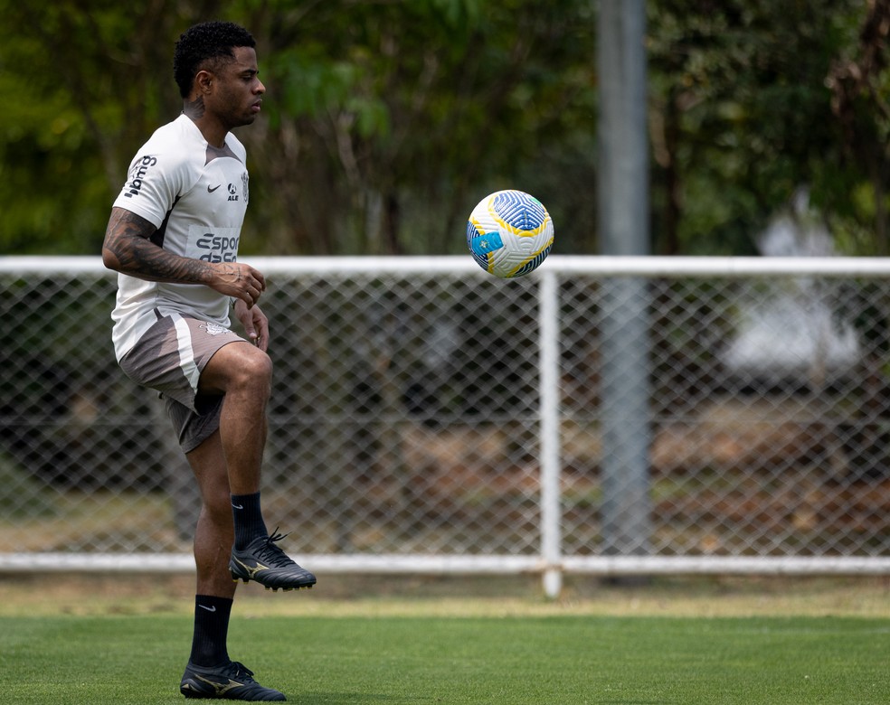 Diego Palacios evolui na recuperação do grave problema que o tirou da temporada