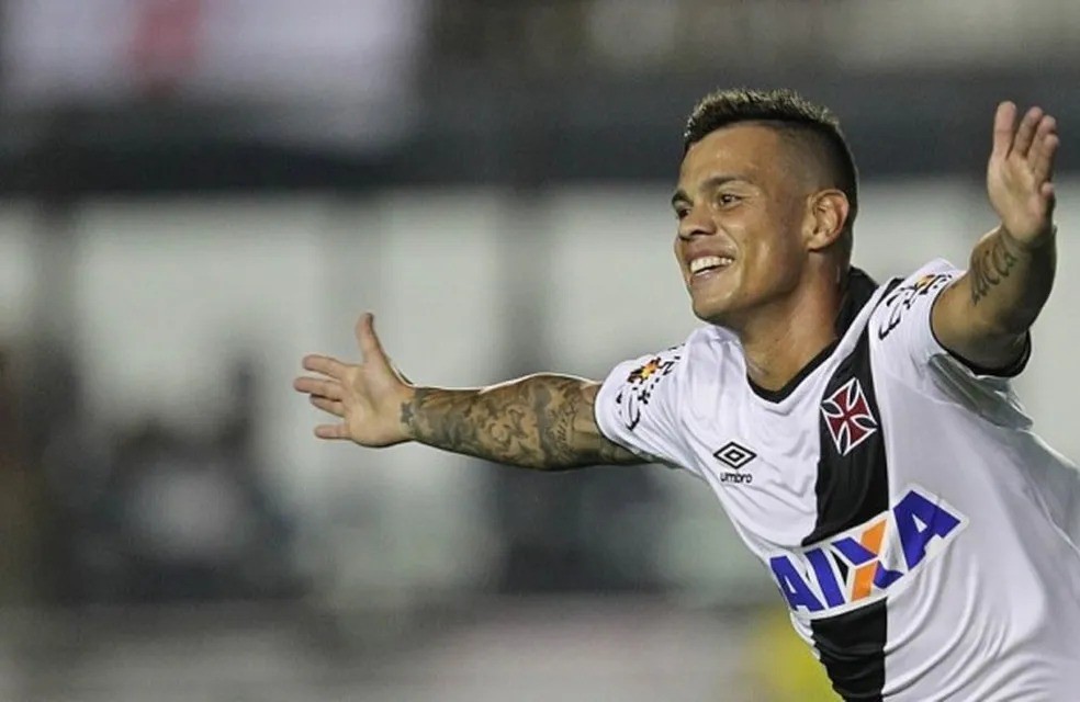 Lembra dele? Meia campeão da Copa do Brasil pelo Vasco jogará a terceira divisão goiana