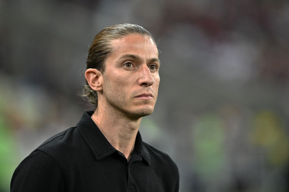 Filipe Luís se destaca pela sinceridade em entrevistas do Flamengo — Foto: André Durão