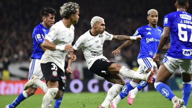 Matheuzinho em Corinthians x Cruzeiro
