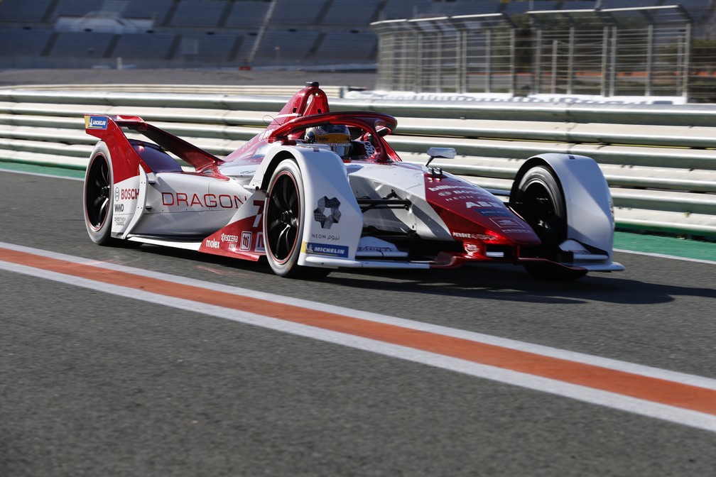 Nova série de corrida de carros elétricos é anunciada por ex-líder de time  da Formula E - Olhar Digital