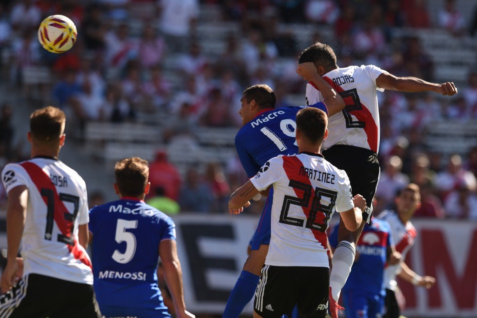 Robert Rojas, em seu primeiro gol pelo River Plate, em 2019 — Foto: Reprodução