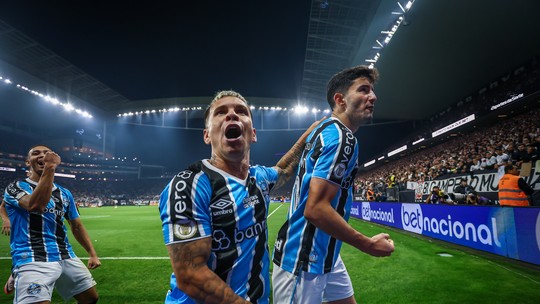Soteldo supera polêmica e vira principal jogador do Grêmio na volta da Copa América