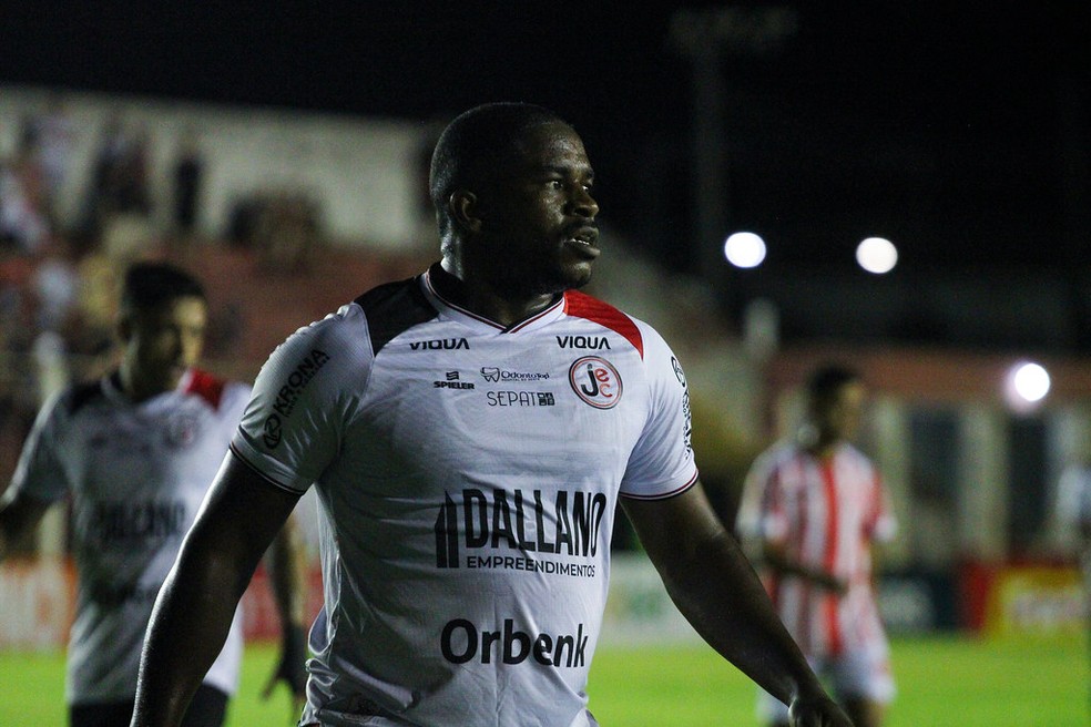 Yuri Mamute teve duas passagens pelo Joinvillle, em 2024 e 2025 — Foto: Divulgação/JEC