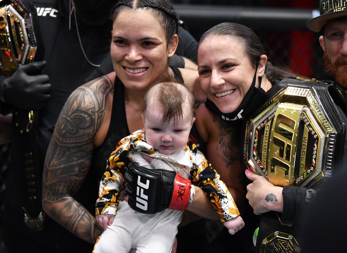 Filha de brasileiro, mas nascida nos EUA, Mackenzie Dern decidiu ser  'atleta internacional' e lutará no UFC Rio - Esporte - Extra Online