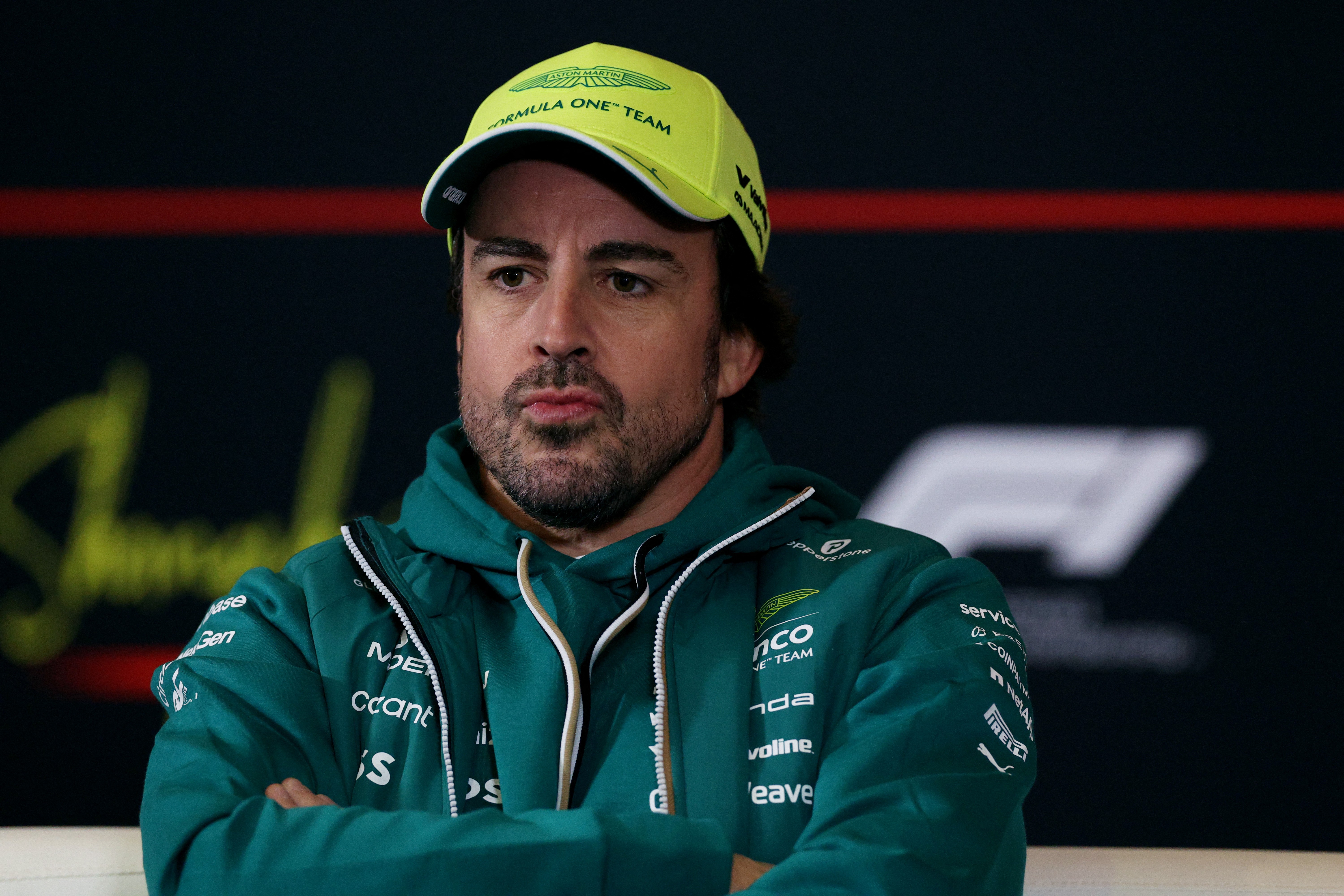 Alonso sofre com carro e alfineta F1: "Mundial de baterias"