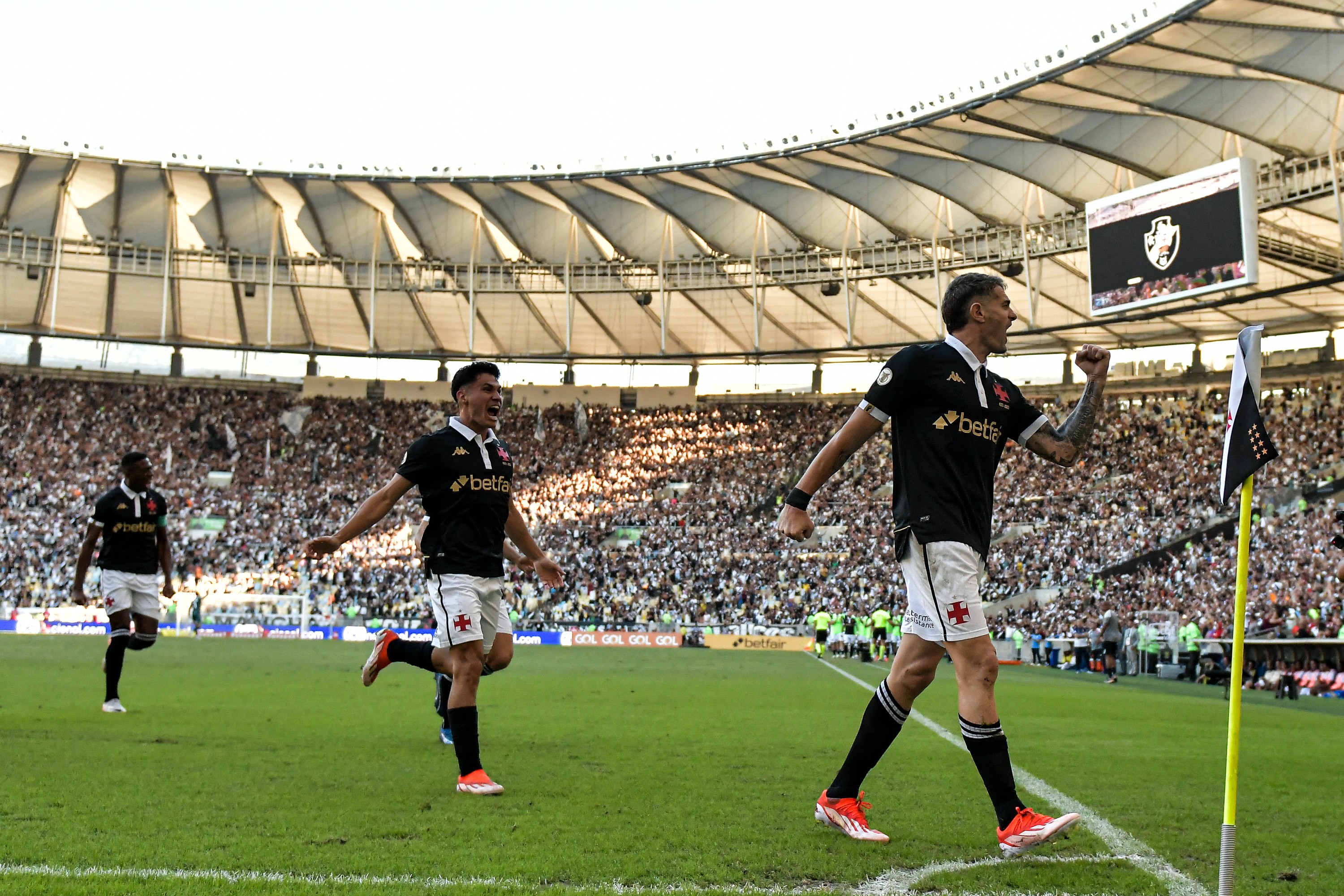Contra o Flamengo, Vasco busca encerrar seu maior jejum sem vitória no novo Maracanã