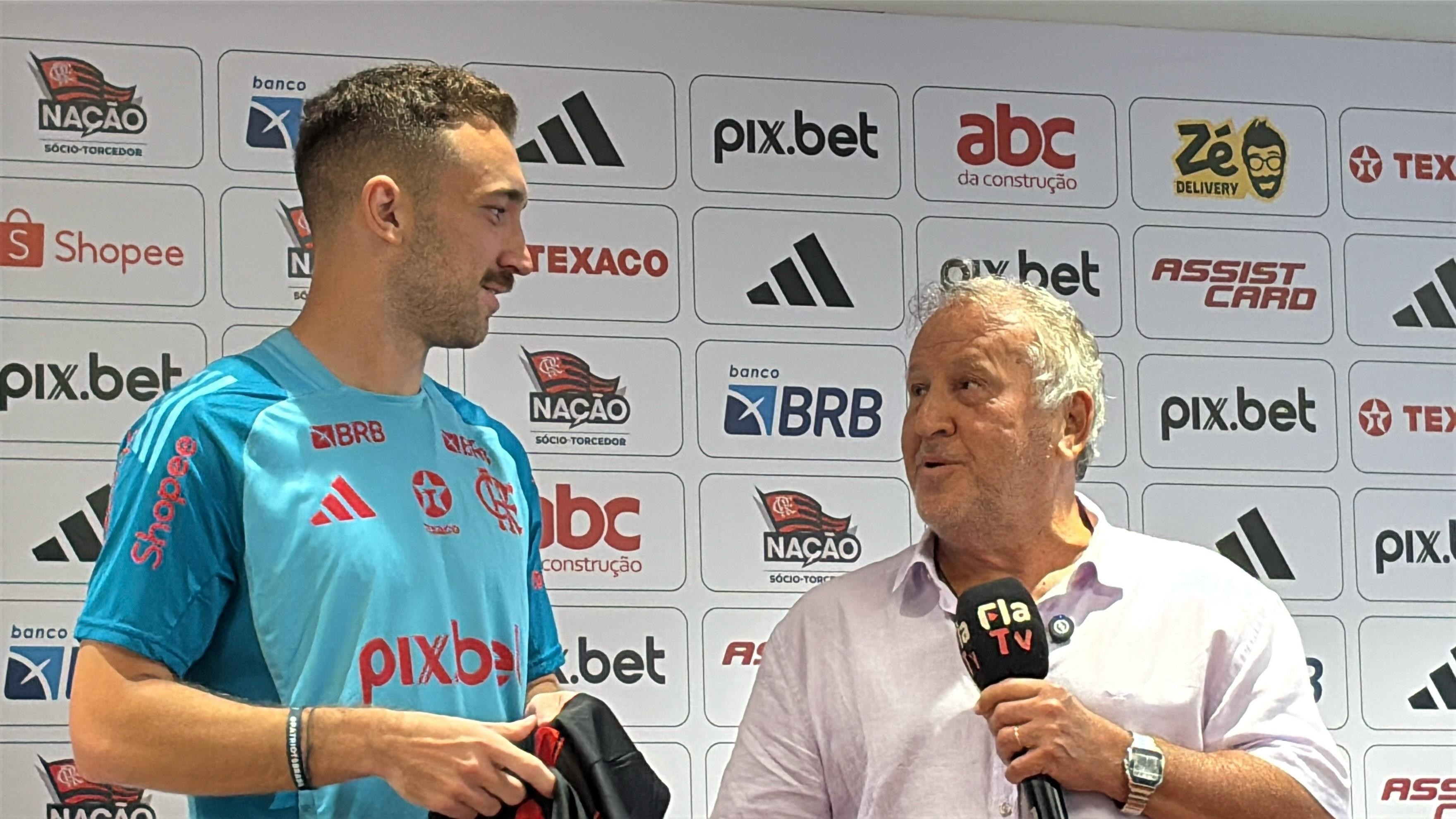 Zico surpreende Ortiz em entrevista e entrega camisa: uma honra inesperada.